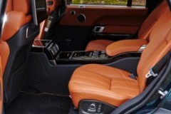 Innenausstattung & Infotainment