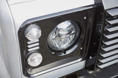 LED-Hauptscheinwerfer mit Tagfahrlicht - Defender