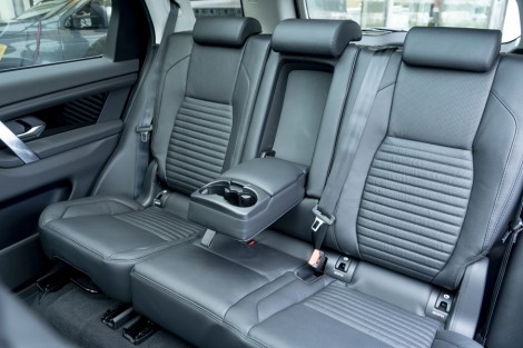Land Rover Discovery Sport L550 D165 S