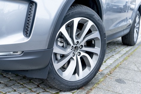Land Rover Discovery Sport L550 D165 S