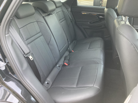 Land Rover Range Rover Evoque L551 P250 R-Dynamic HSE UPE 80.451 € ./. 26%
