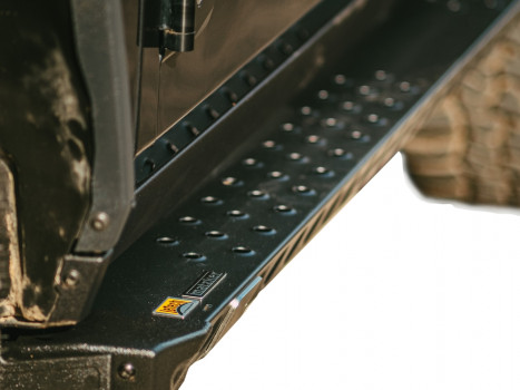 LeTech Offroad-Trittbretter mit Schwellerschutz - Quartermaster