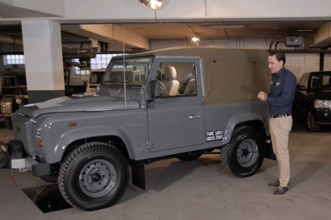 Land Rover Defender 90 Works V8 Daktari