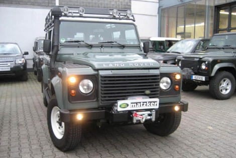 Integrierte Hella-Nebelleuchten, 40 mm – Defender