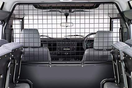 Laderaumabtrennung – Defender 90 Station