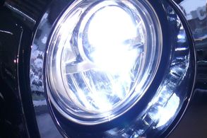 Original LED-Hauptscheinwerfer - Defender