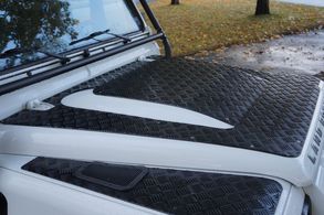 Motorhauben-Schutzblech