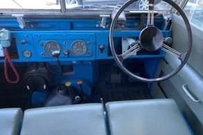 Land Rover Serie I 109 Radio Road Service RHD