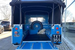 Land Rover Serie I 109 Radio Road Service RHD
