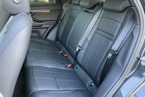 Range Rover Evoque L551 D200 R-Dynamic HSE
